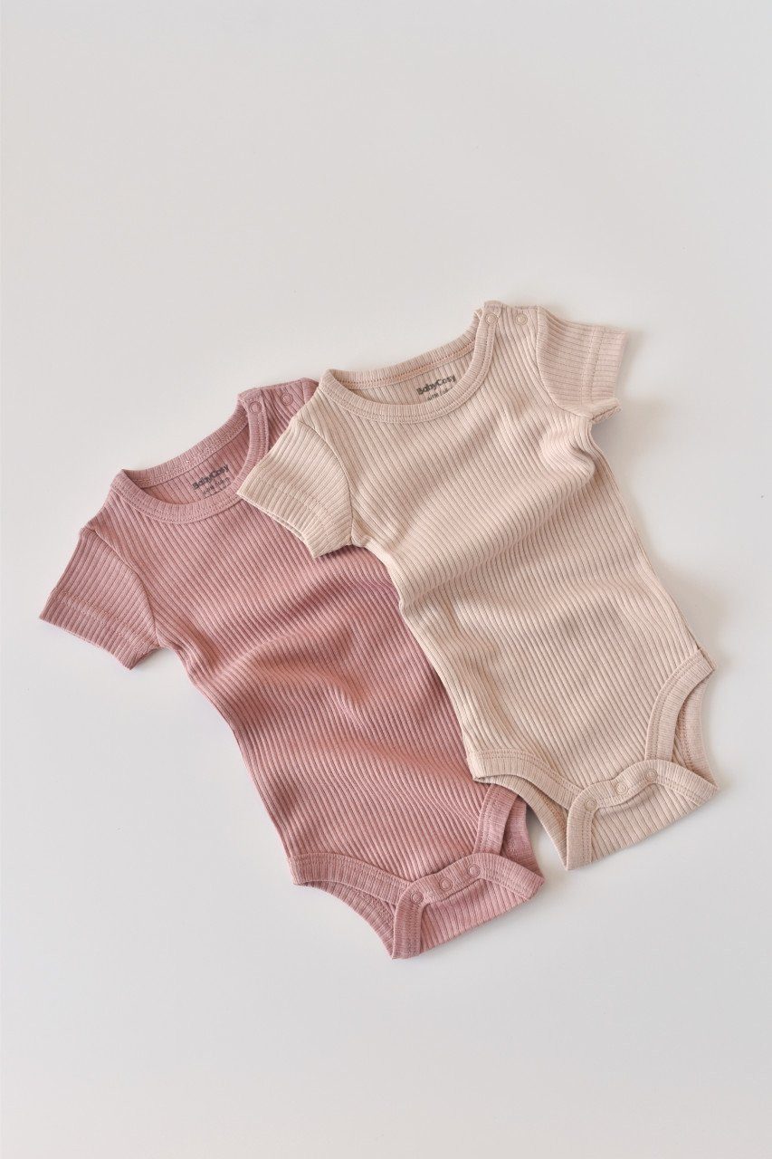 Set de 2 body-uri cu maneca scurta din bumbac organic si modal - roz/blush (marime: 3-6 luni)