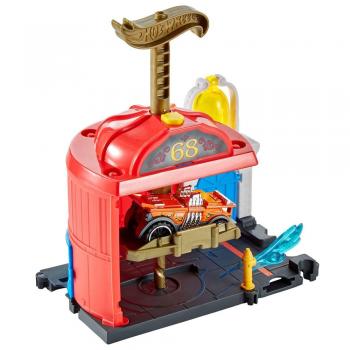 Pista de masini Hot Wheels by Mattel City Downtown Fire Station Spinout cu masinuta