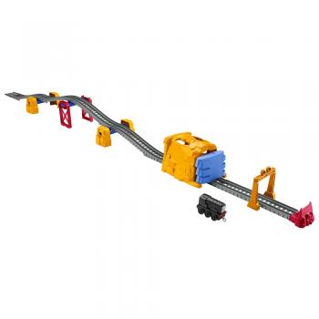 Set Fisher Price by Mattel Thomas and Friends Diesel Tunel Blast sina cu locomotiva