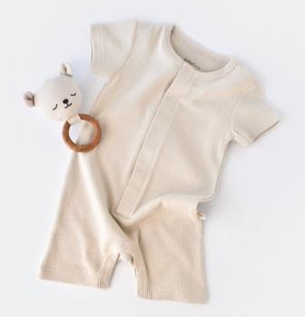 Salopeta cu pantaloni scurti - 100% bumbac organic - stone, babycosy (marime: 9-12 luni)